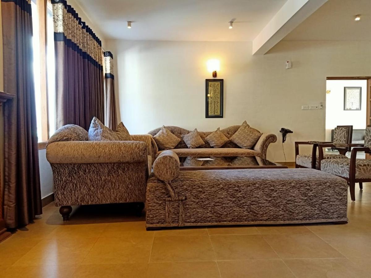 Shingar Regency Hotell Manāli Eksteriør bilde