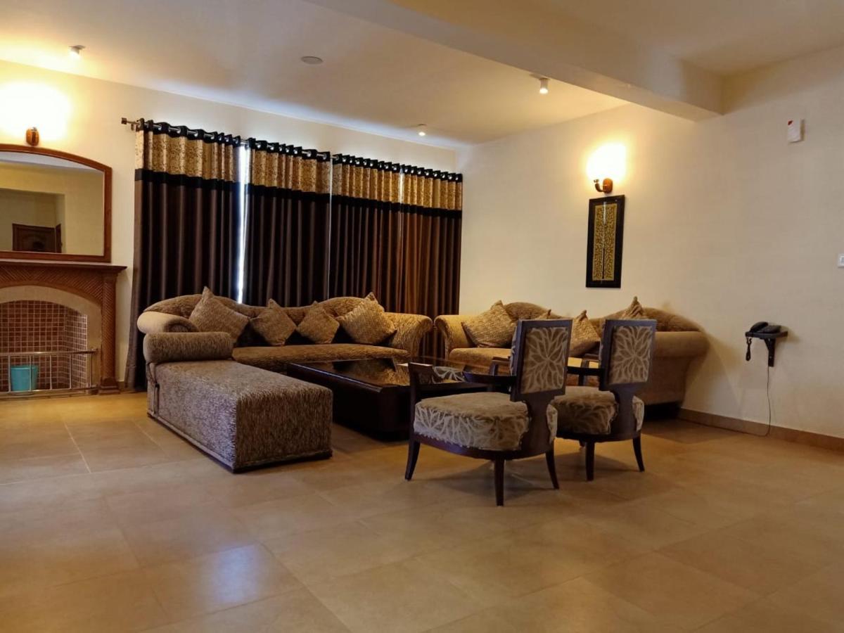Shingar Regency Hotell Manāli Eksteriør bilde