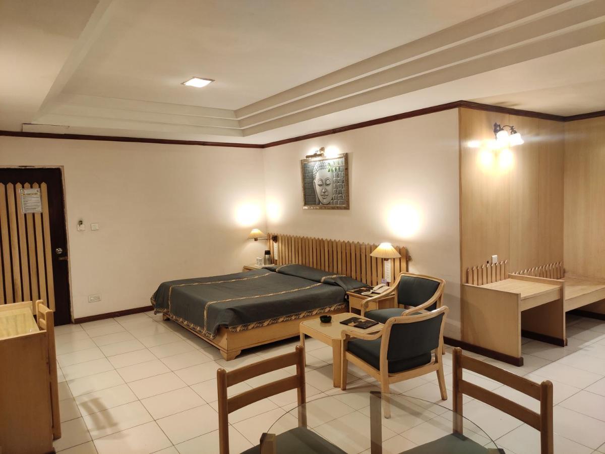 Shingar Regency Hotell Manāli Eksteriør bilde